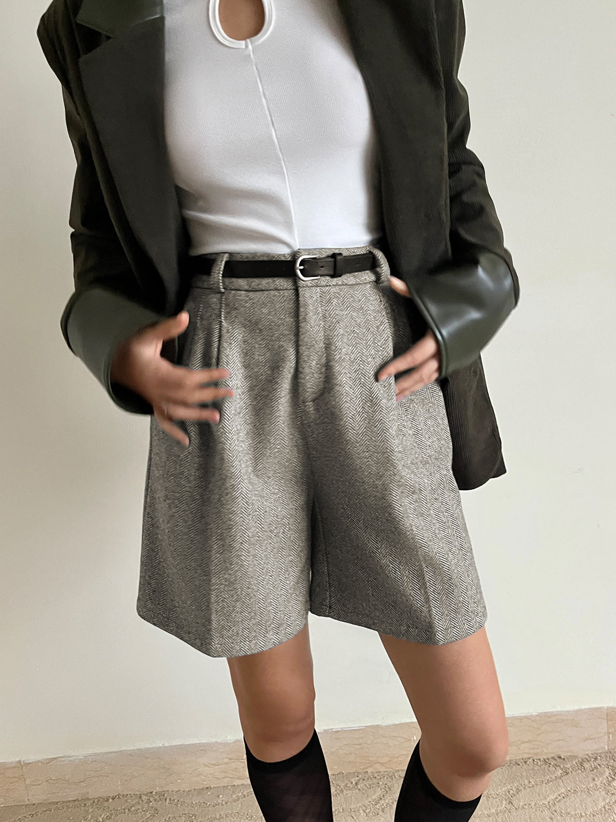 Chevron Tweed Belted Knee Shorts-Chicvia