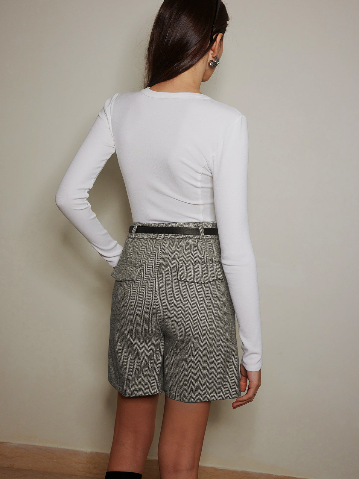 Chevron Tweed Belted Knee Shorts-Chicvia