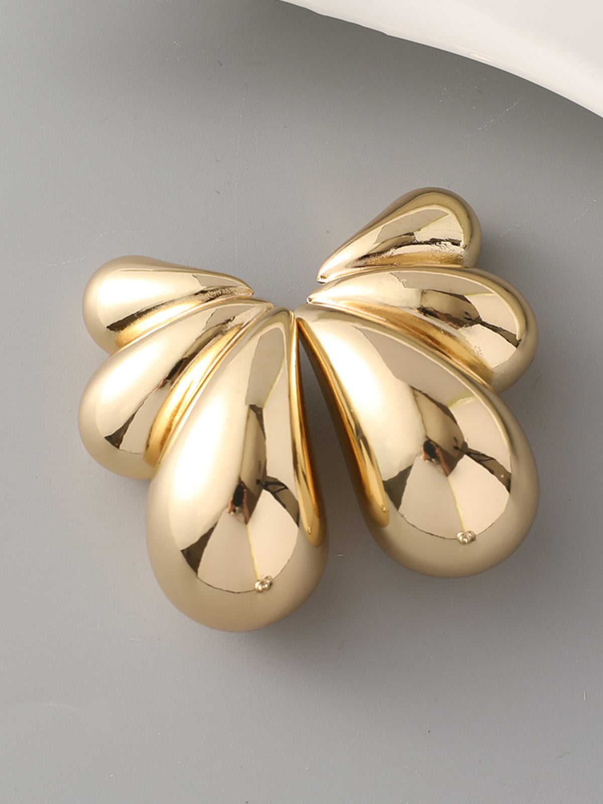 Butterfly Golden Wing Stud Earrings-Chicvia