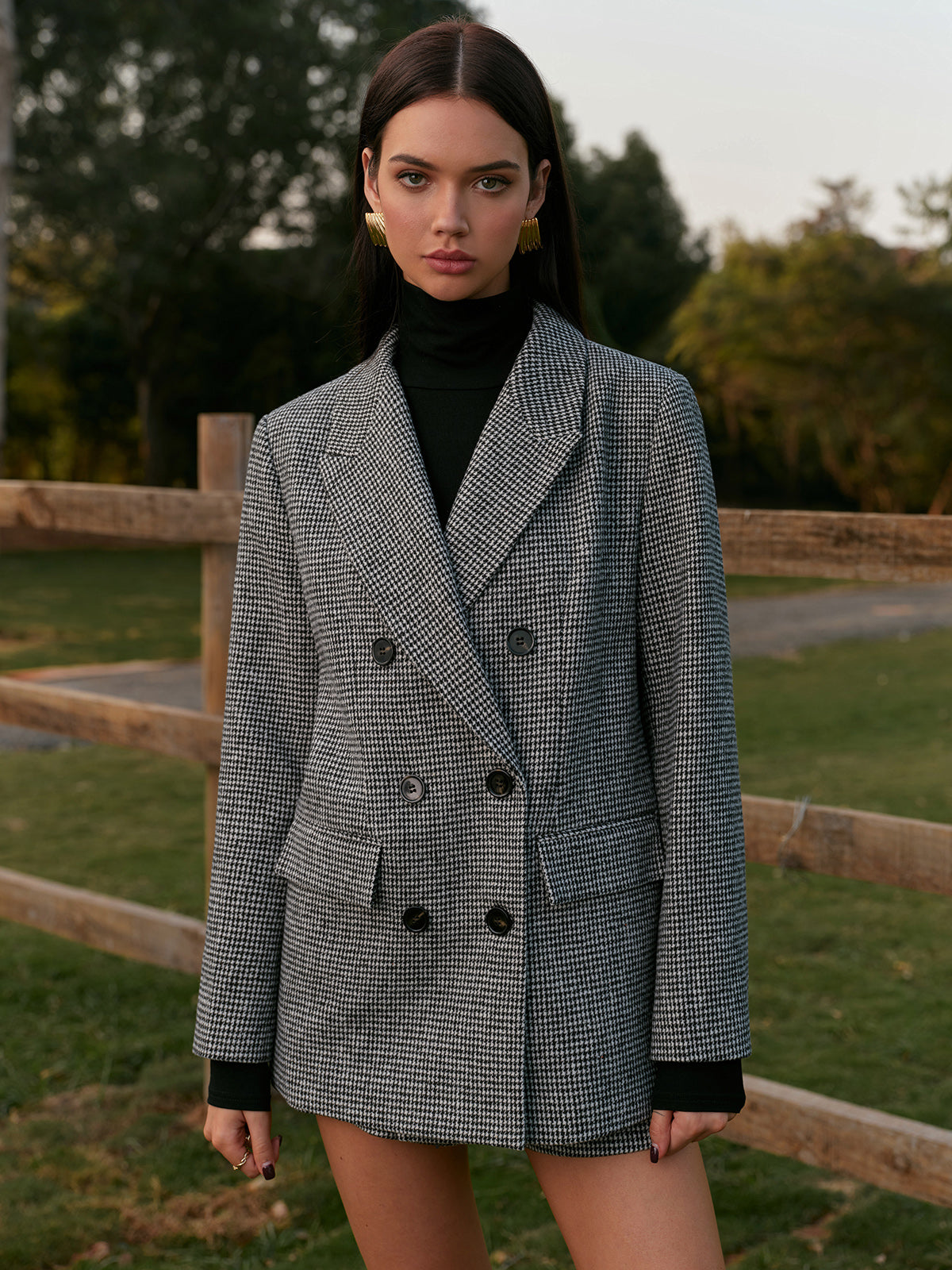 Houndstooth Button Tweed Blazer-Chicvia