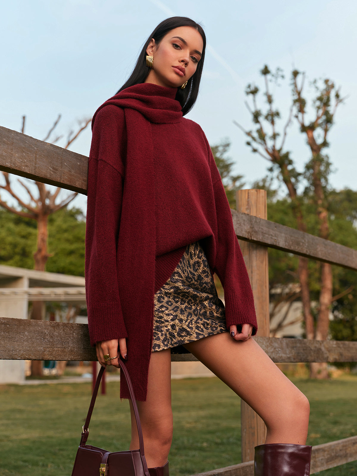 Plain Shift Sweater With Matching Scarf-Chicvia