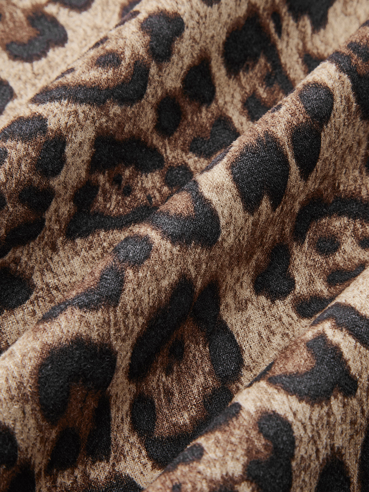 Mid-Waist Leopard Printed Skirt-Chicvia