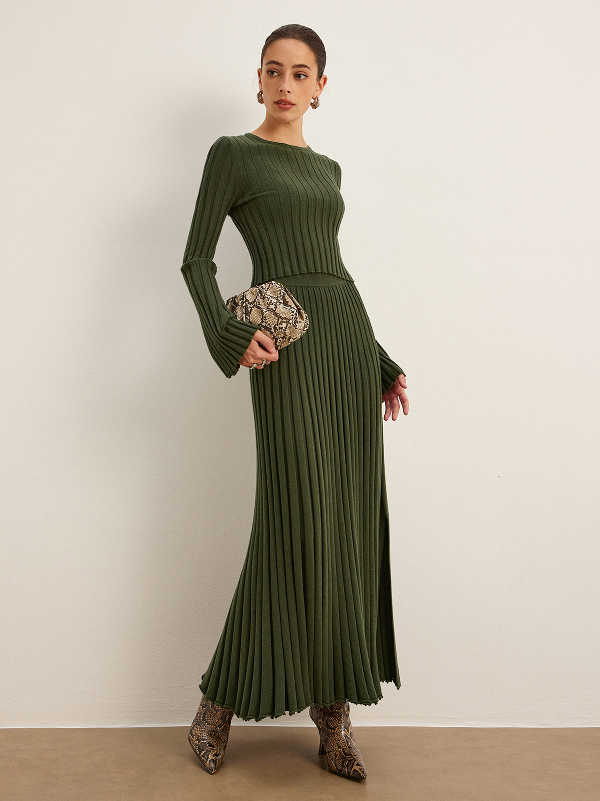 Lettuce Trim Pleated Sweater Skirt-Chicvia