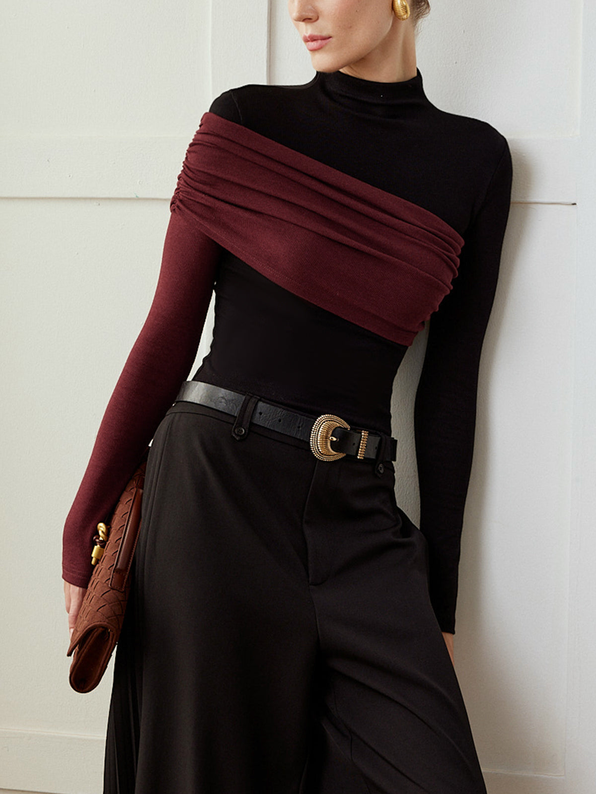 Color Block Pleated Jersey Slim Top-Chicvia