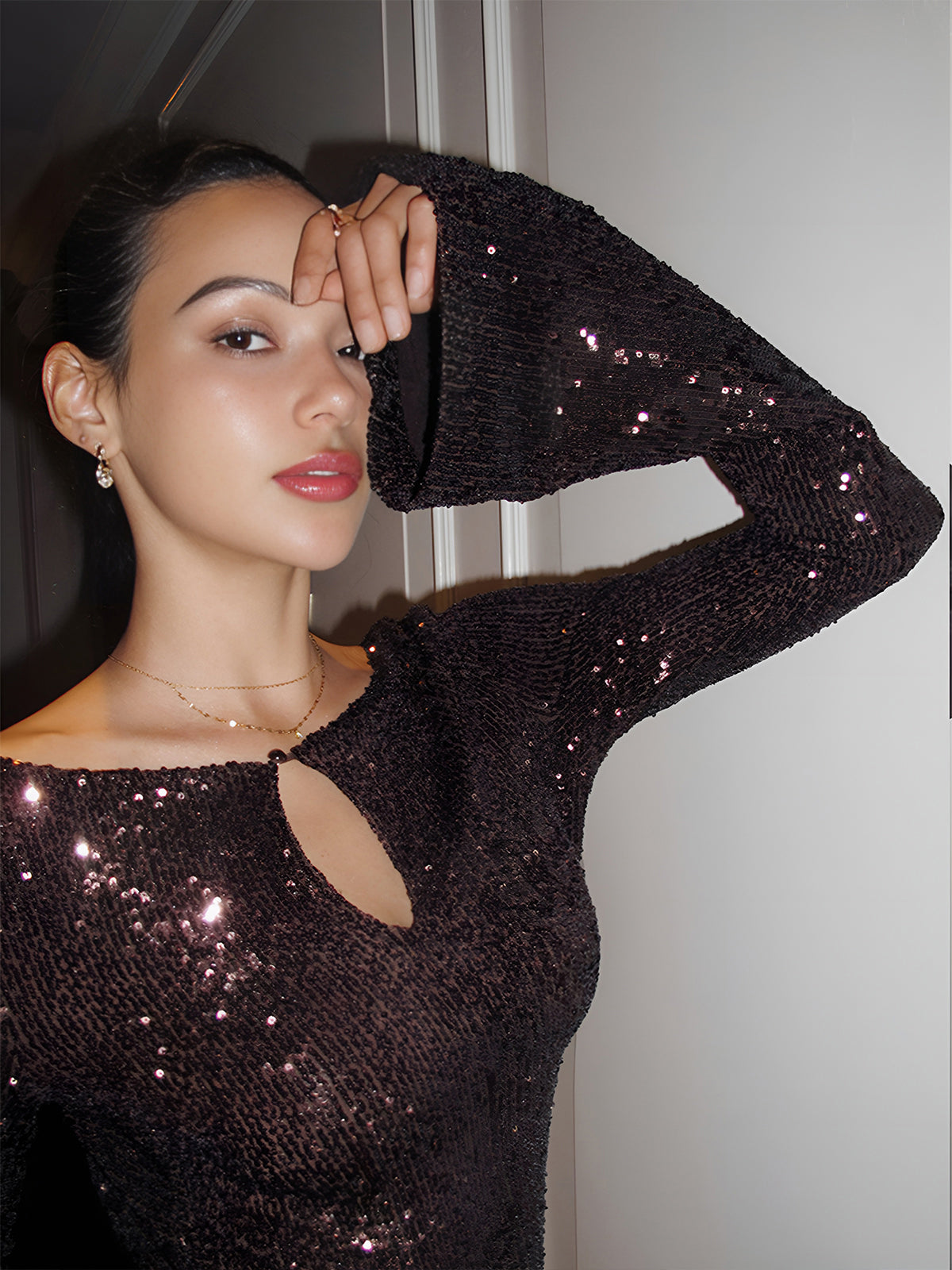 Keyhole Neckline Bell Sleeve Sequins Dress-Chicvia