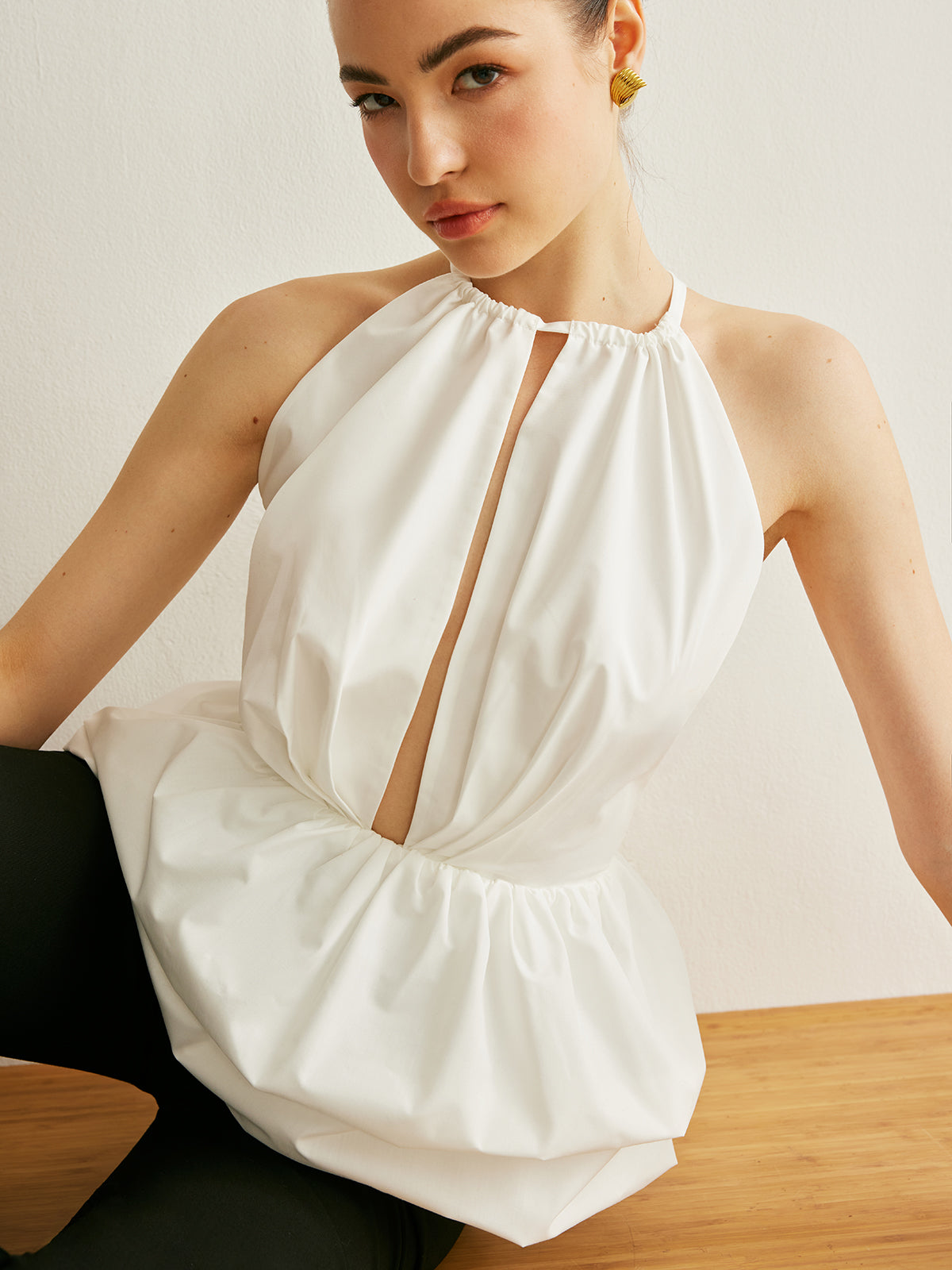 Peplum Keyhole Neck Top-Chicvia