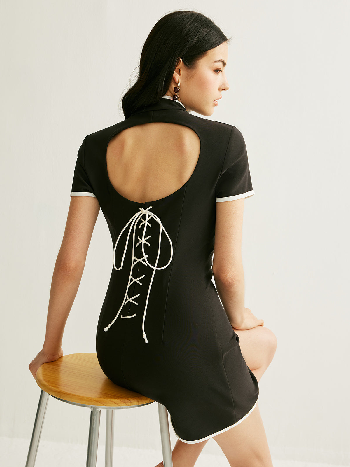 Color block Cut out Drawstring Dress-Chicvia