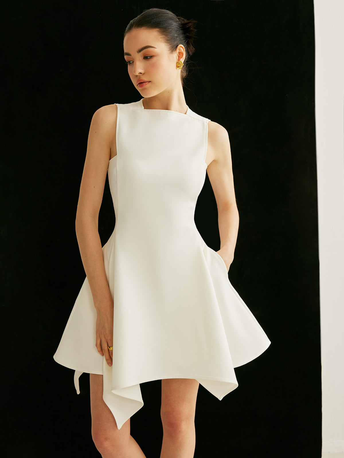 Pocket Detail Asymmetrical Dress-Chicvia