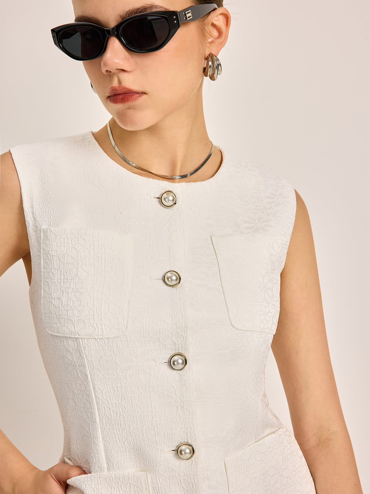 Button-Front Pockets Textured Vest Without Belt-Chicvia