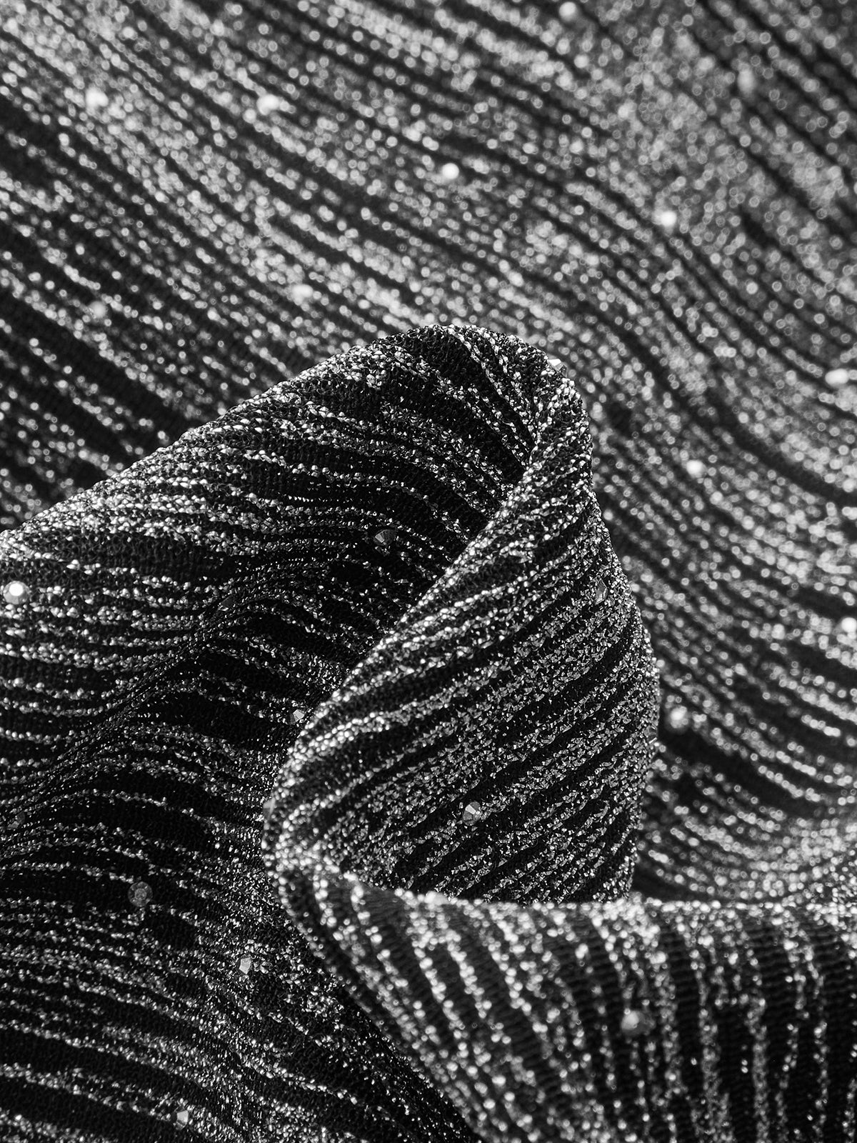 Halter Backless Pleated Dress-Chicvia