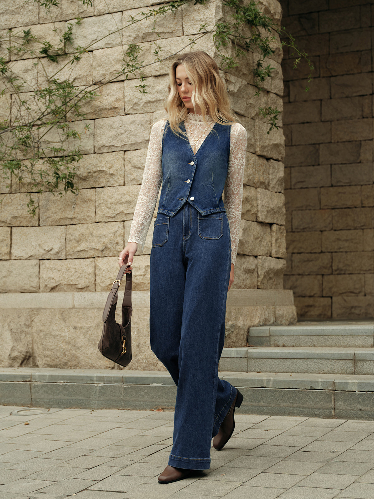 High-Waisted Flared Jeans-Chicvia