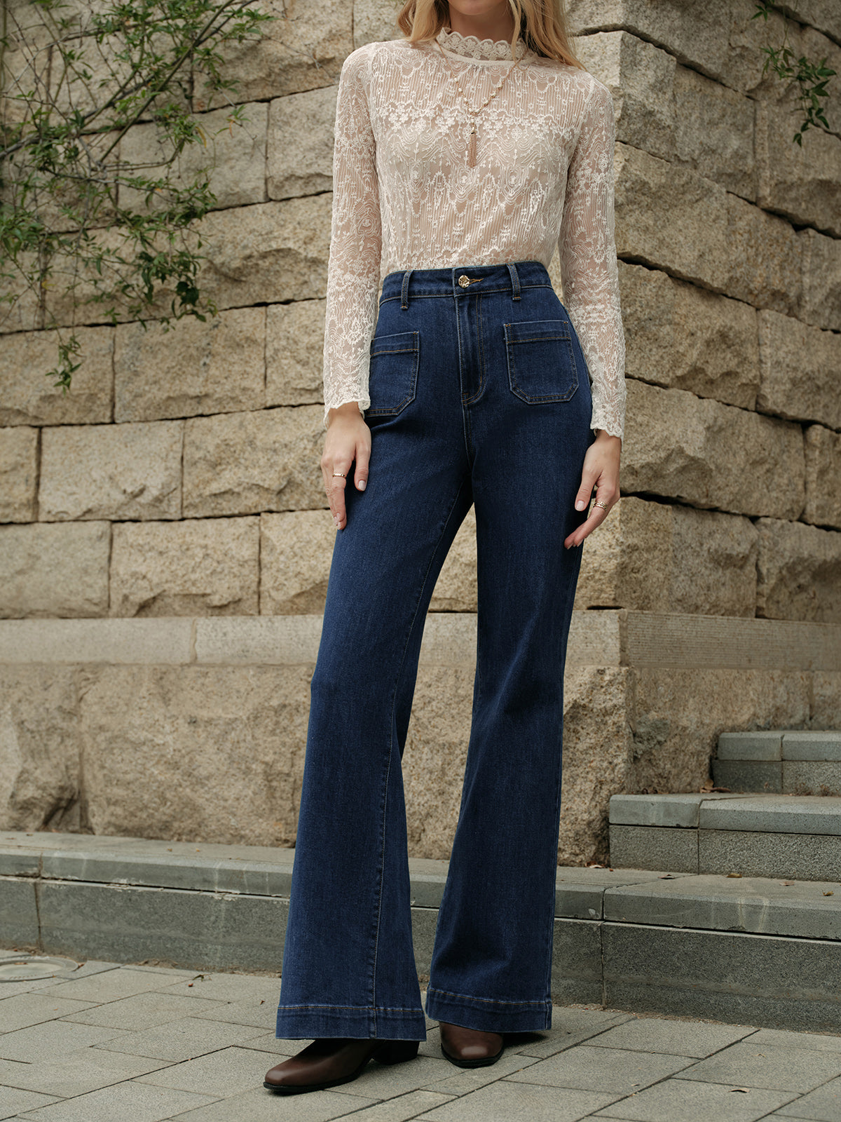 High-Waisted Flared Jeans-Chicvia
