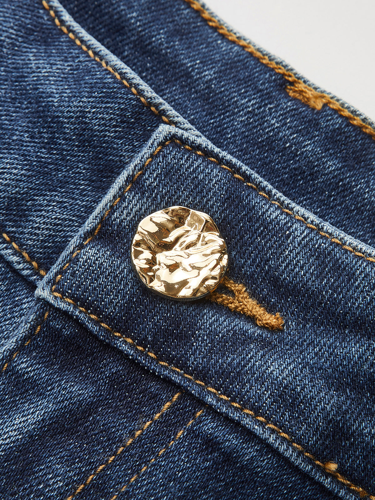 High-Waisted Flared Jeans-Chicvia