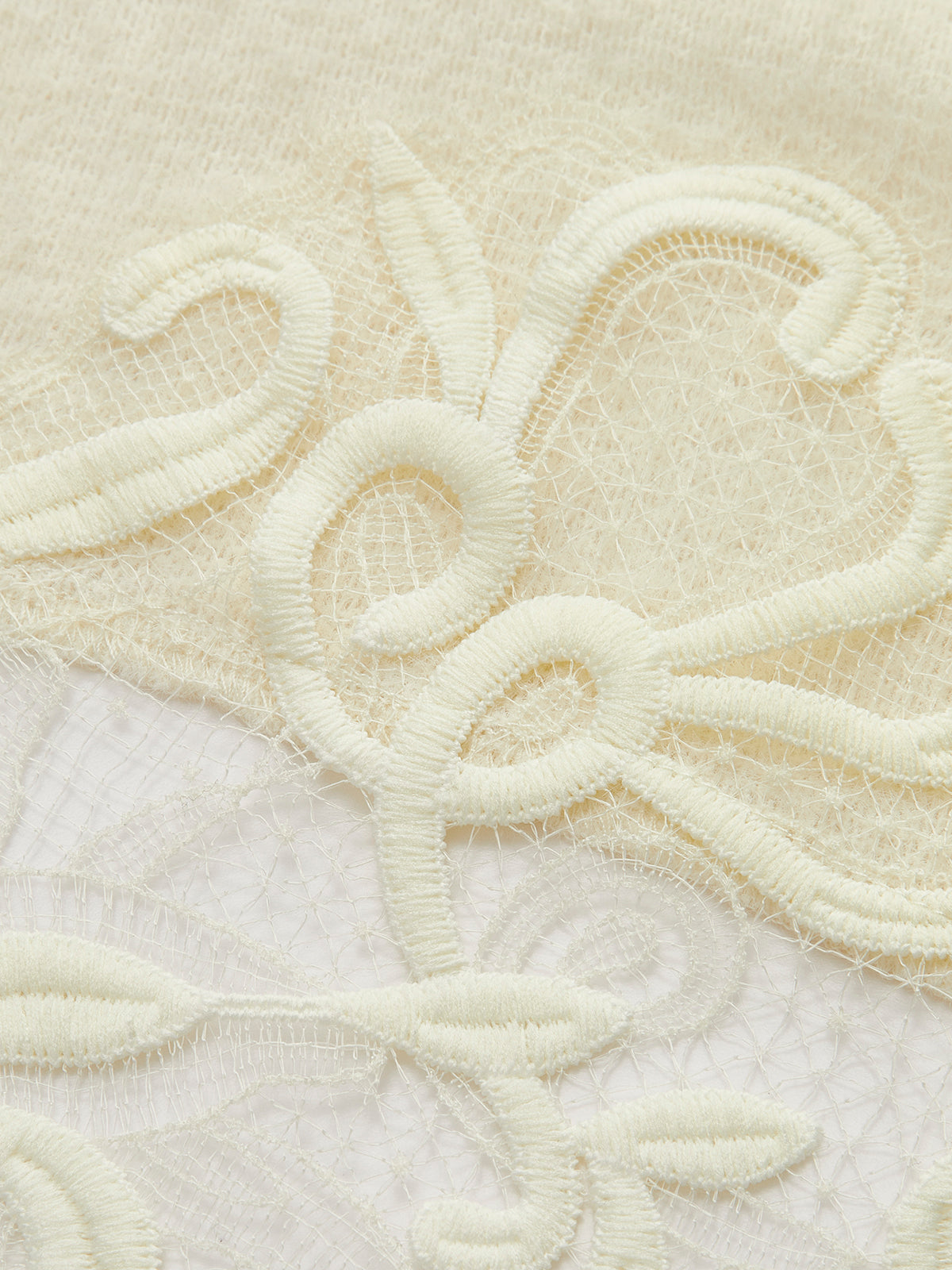 Floral Lace Trim Shawl-Chicvia