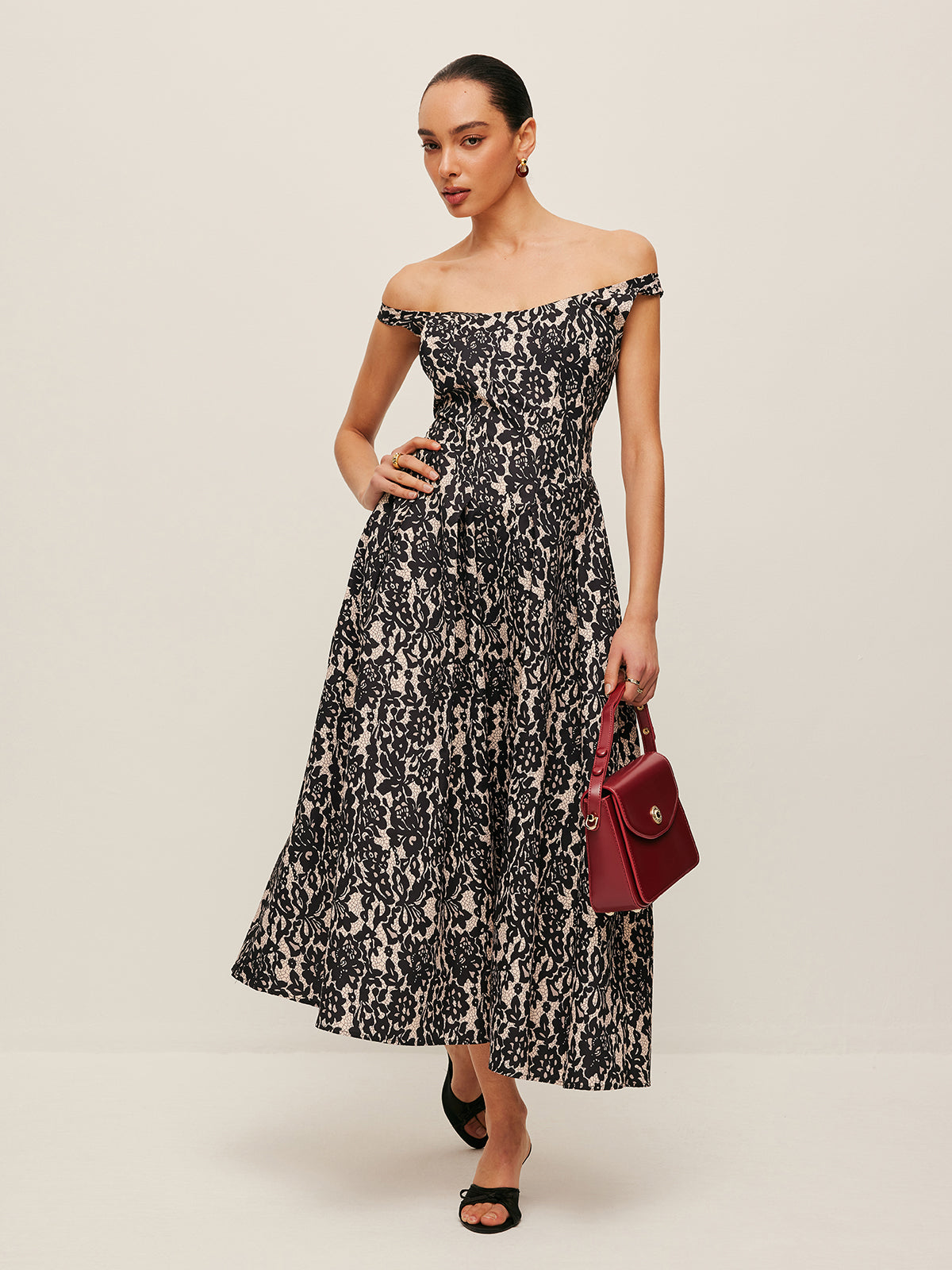 Off-Shoulder Floral Print Dress-Chicvia