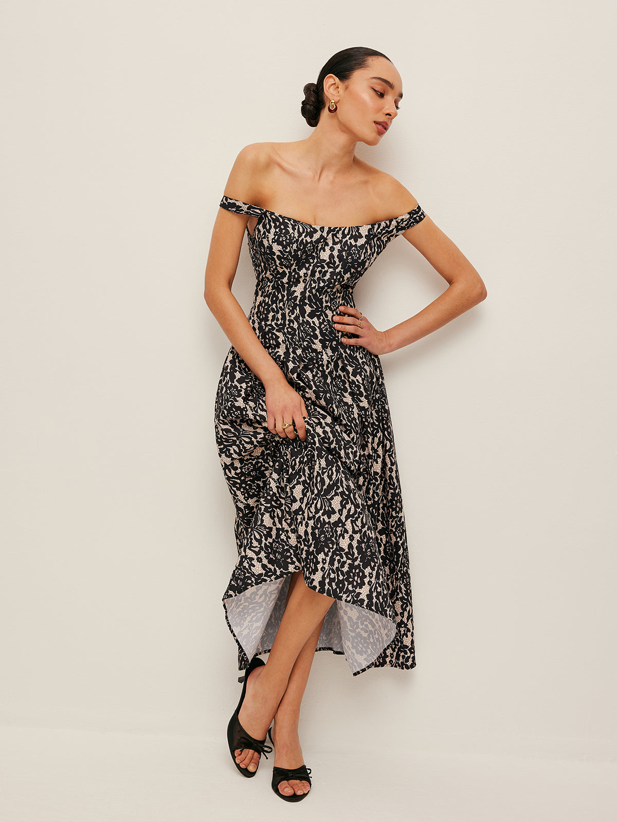 Off-Shoulder Floral Print Dress-Chicvia