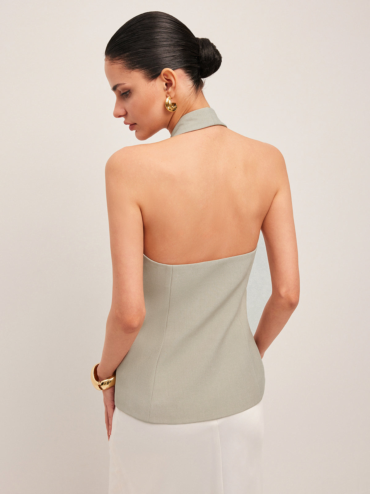 Halter Neck Metal Button Detail Backless Vest-Chicvia