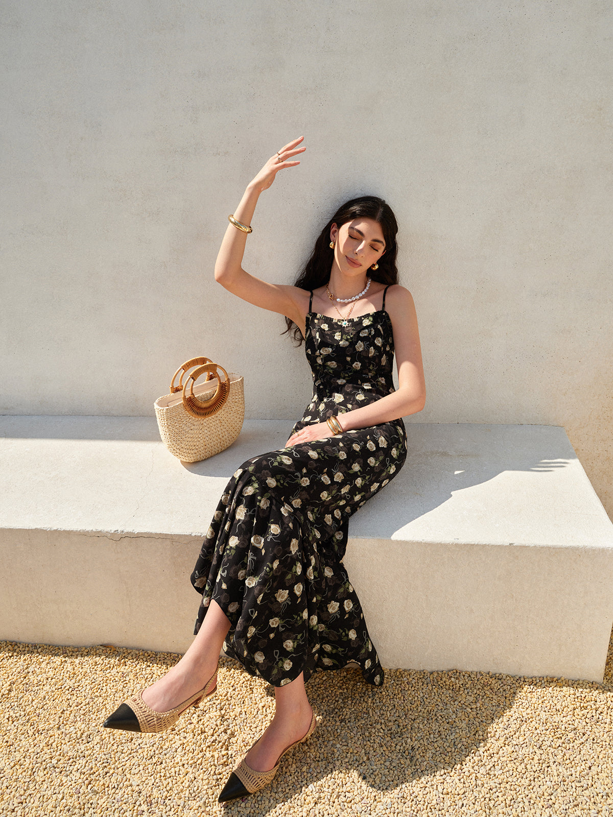 Floral Ruffle Hem Dress-Chicvia