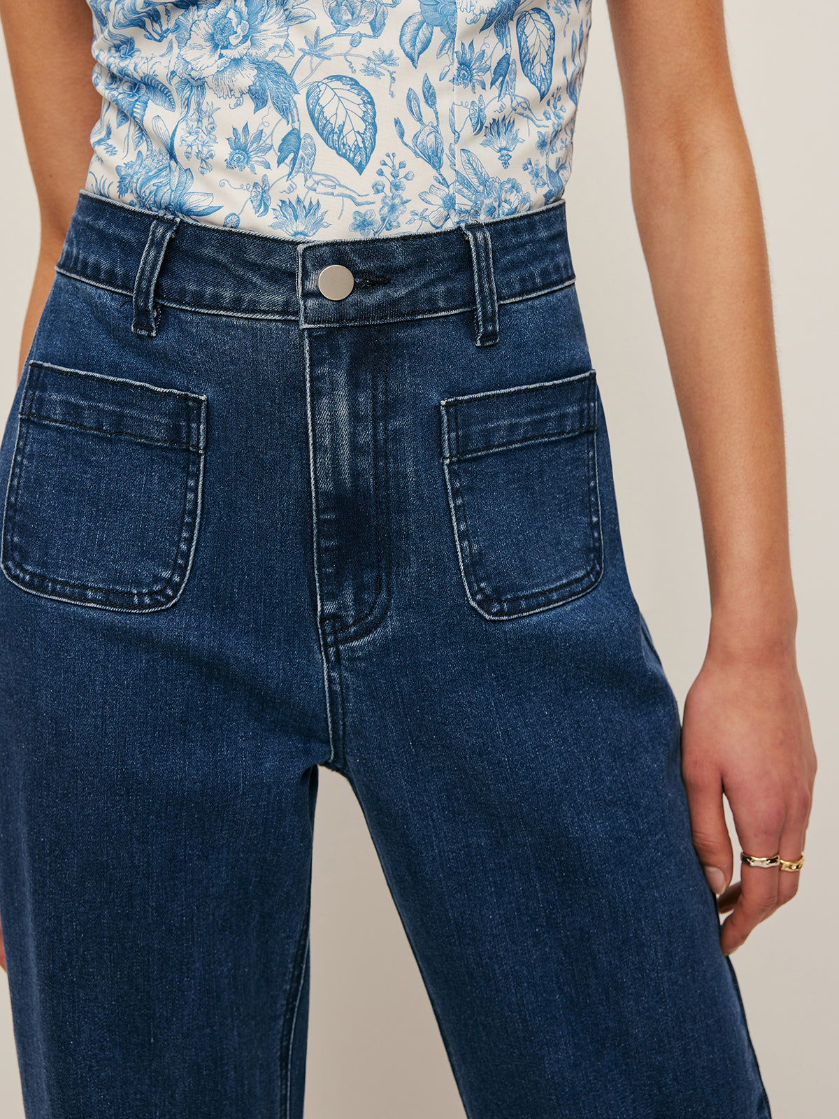 High-Waist Pocket Detail Wide-Leg Jeans-Chicvia