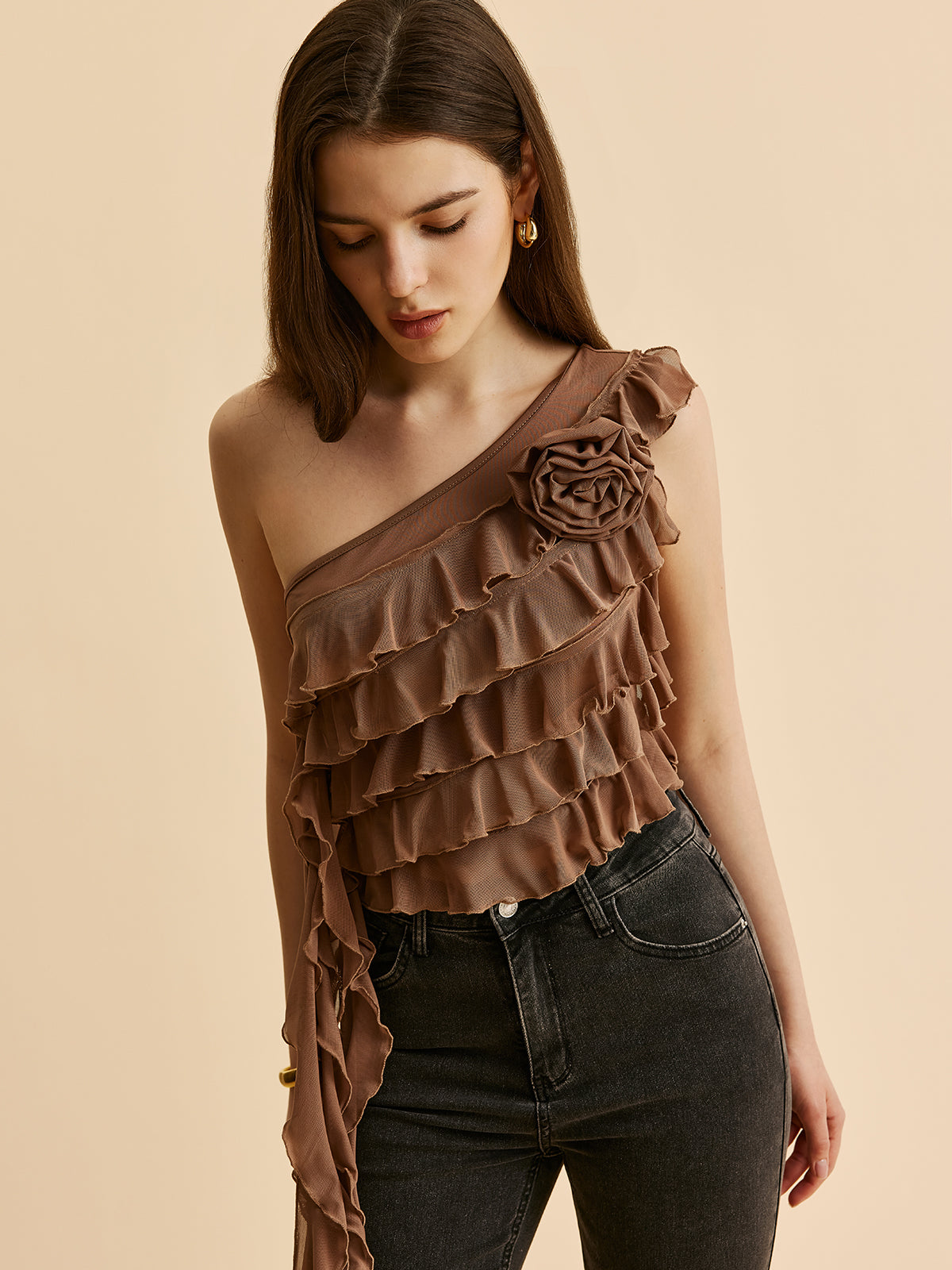 One-Shoulder Ruffled Rosette Detail Top-Chicvia