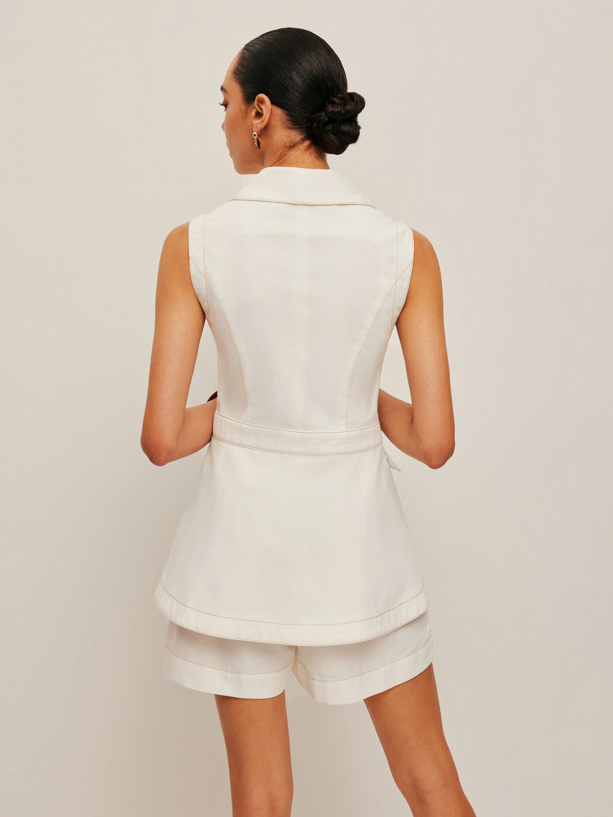 Pocket Detail Tailored Shorts-Chicvia