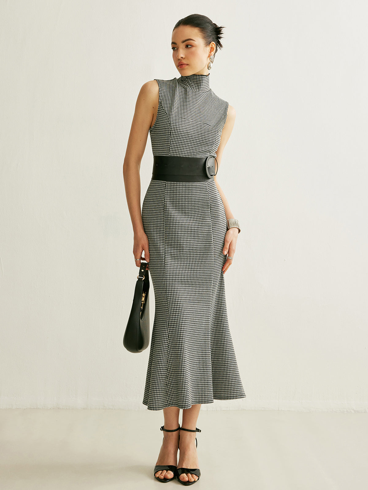 Belted Plaid Sleeveless Dress-Chicvia