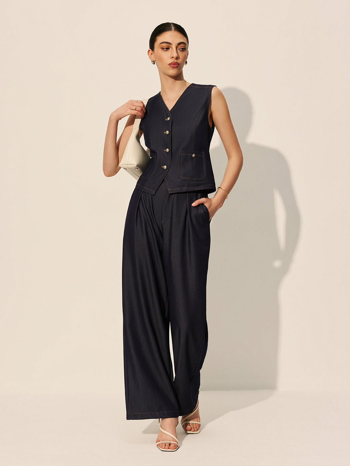 Denim Pockets Buttoned Vest-Chicvia