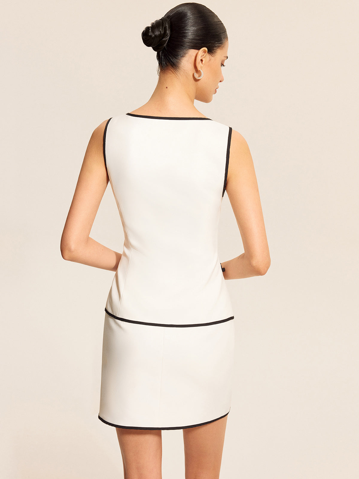 Contrast Trim Decor Pockets Skirt Set-Chicvia