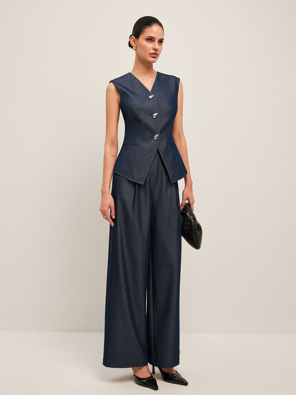 High-Waisted Pleated Wide-Leg Pants-Chicvia