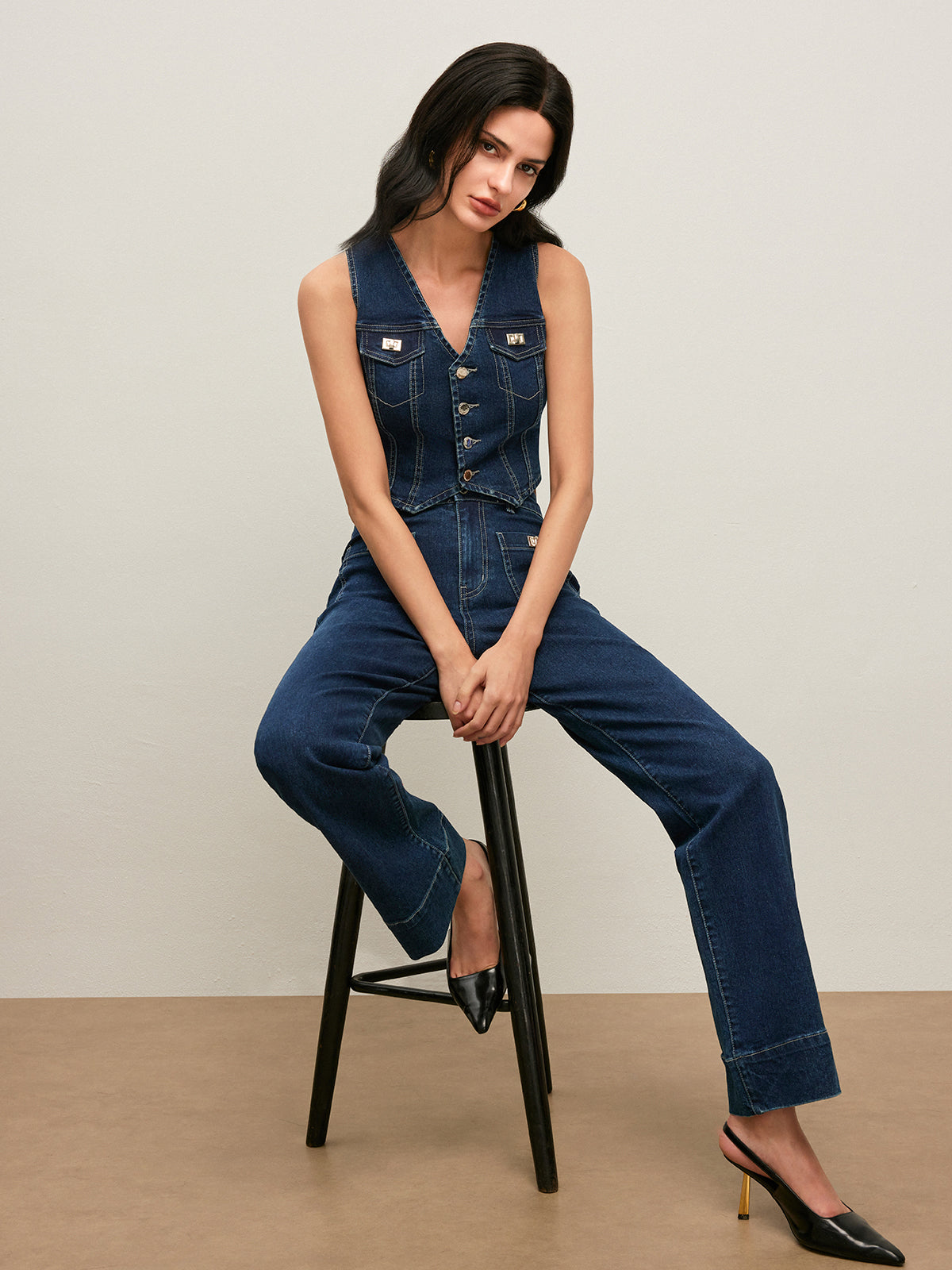 Classic Denim Button-Up Vest-Chicvia