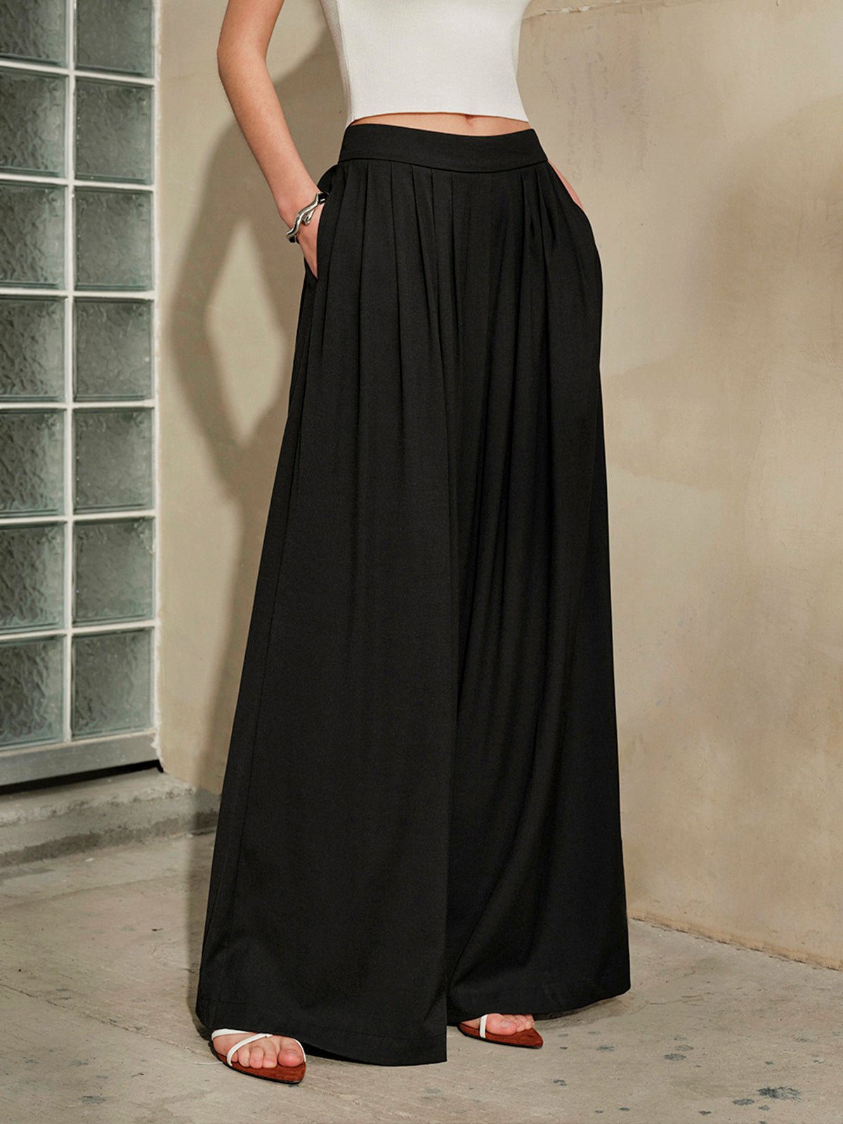 Mid-Waist Pleated Wide Leg Pants-Chicvia