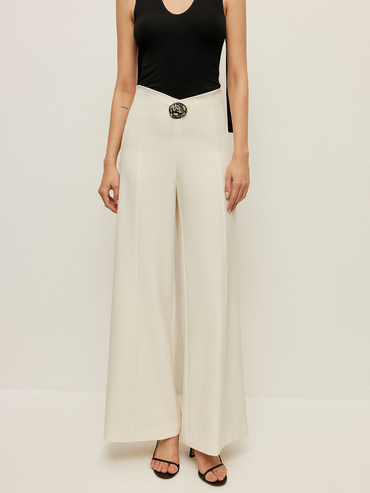 High-Waist Wide Leg Pants With Buckle Detail-Chicvia