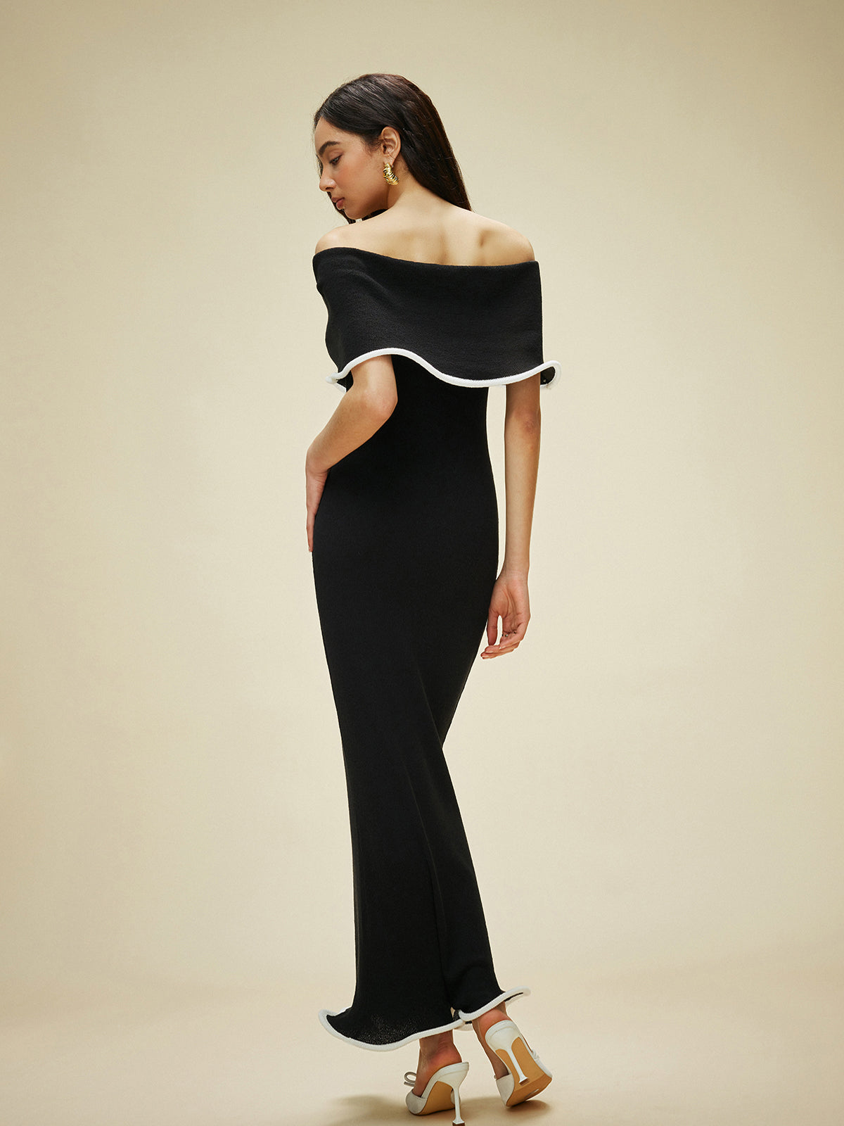 Color Block Off-Shoulder Ruffled Knit Dress-Chicvia