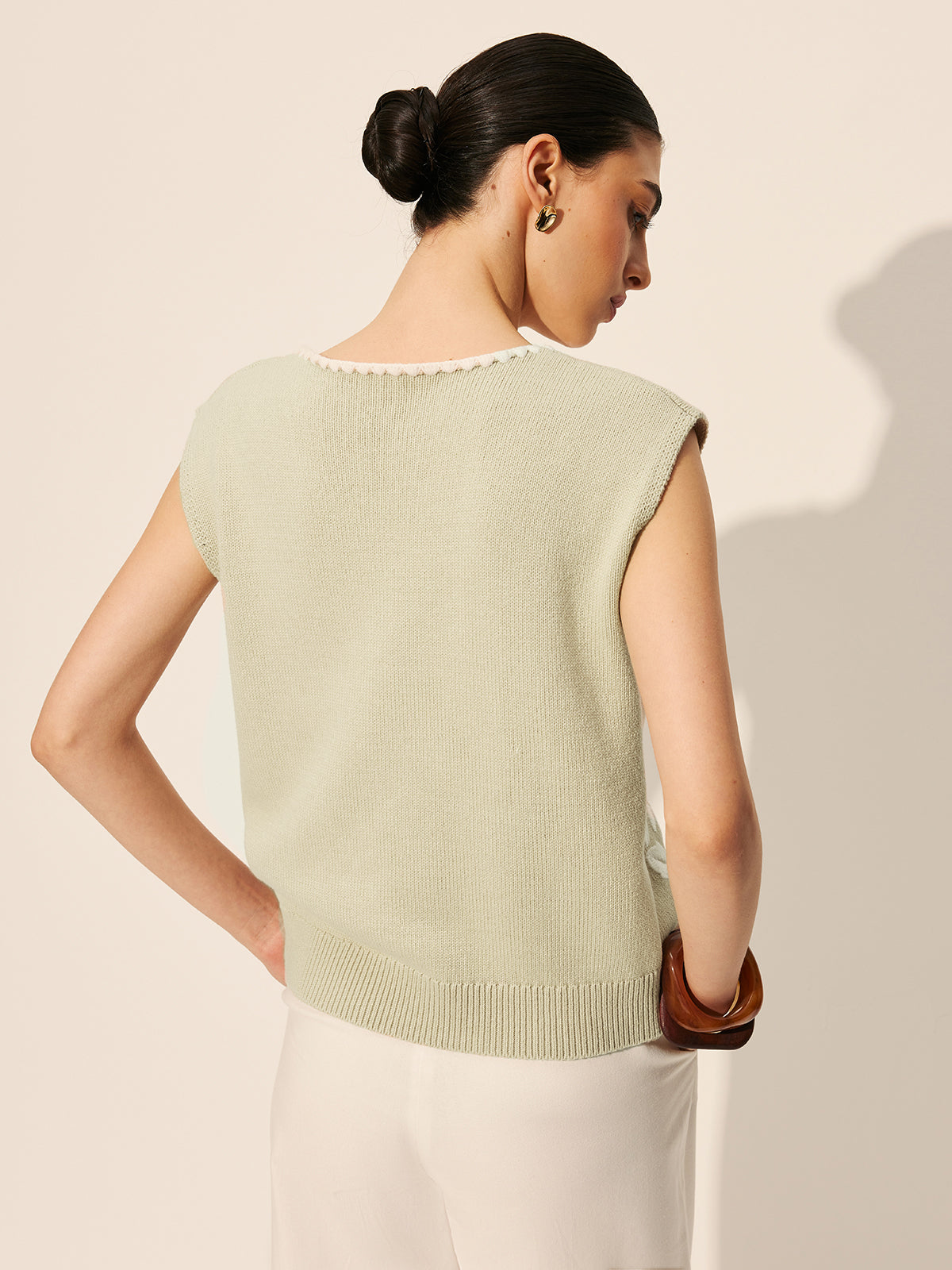 Embroidery Bow Floral Sweater Vest-Chicvia