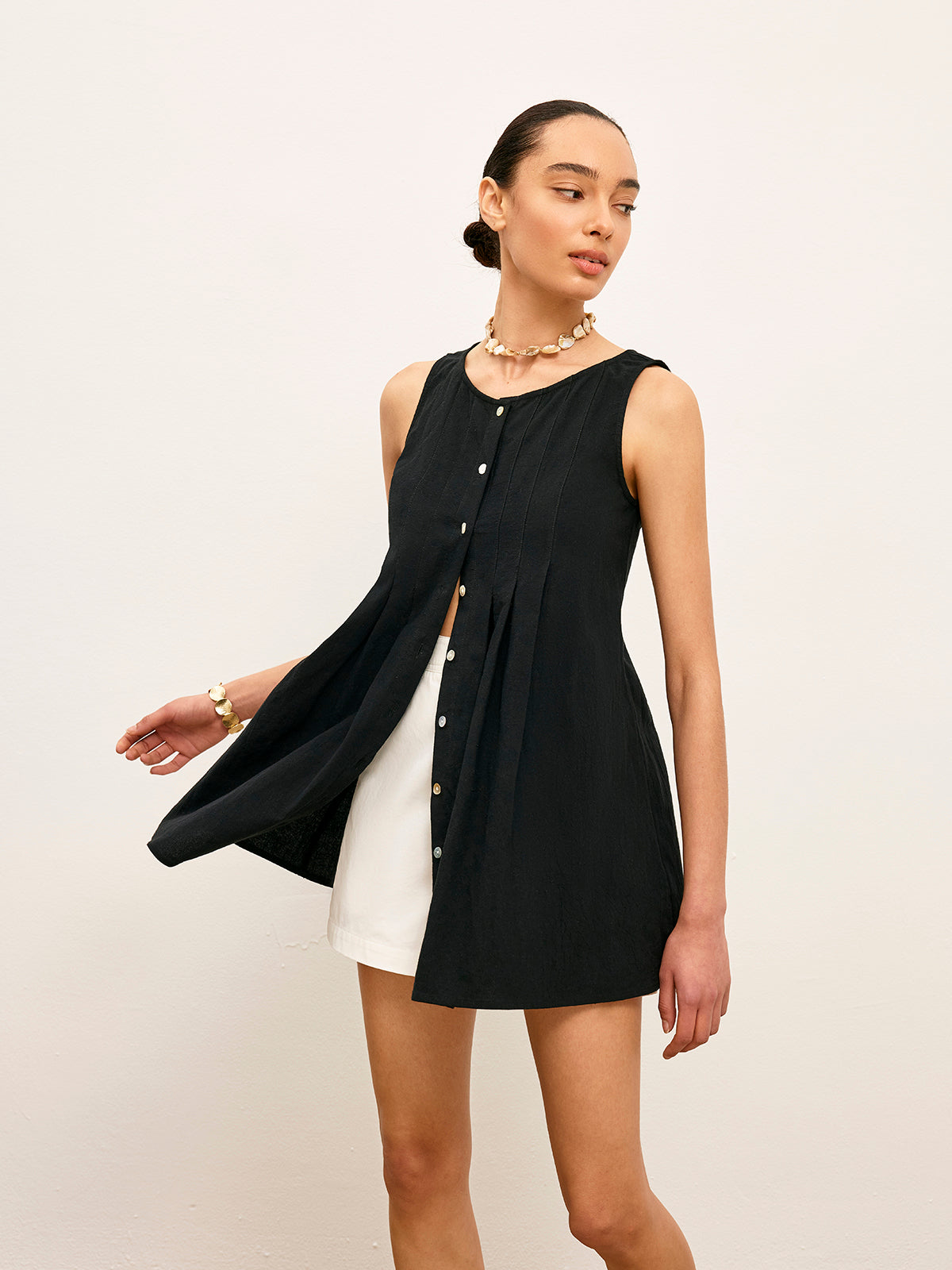 Cotton & Linen Pleated Button-Up Top-Chicvia