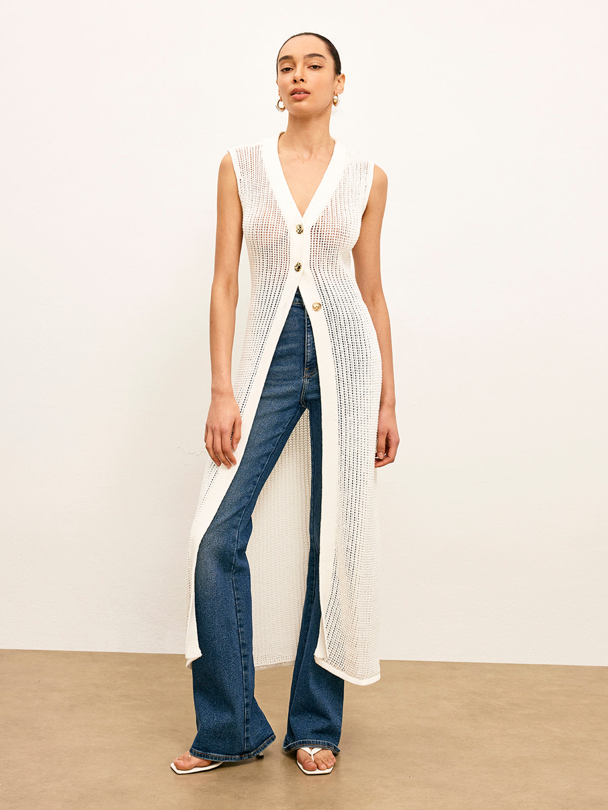 Knit Hollow Metal Detail Sleeveless Cardigan-Chicvia