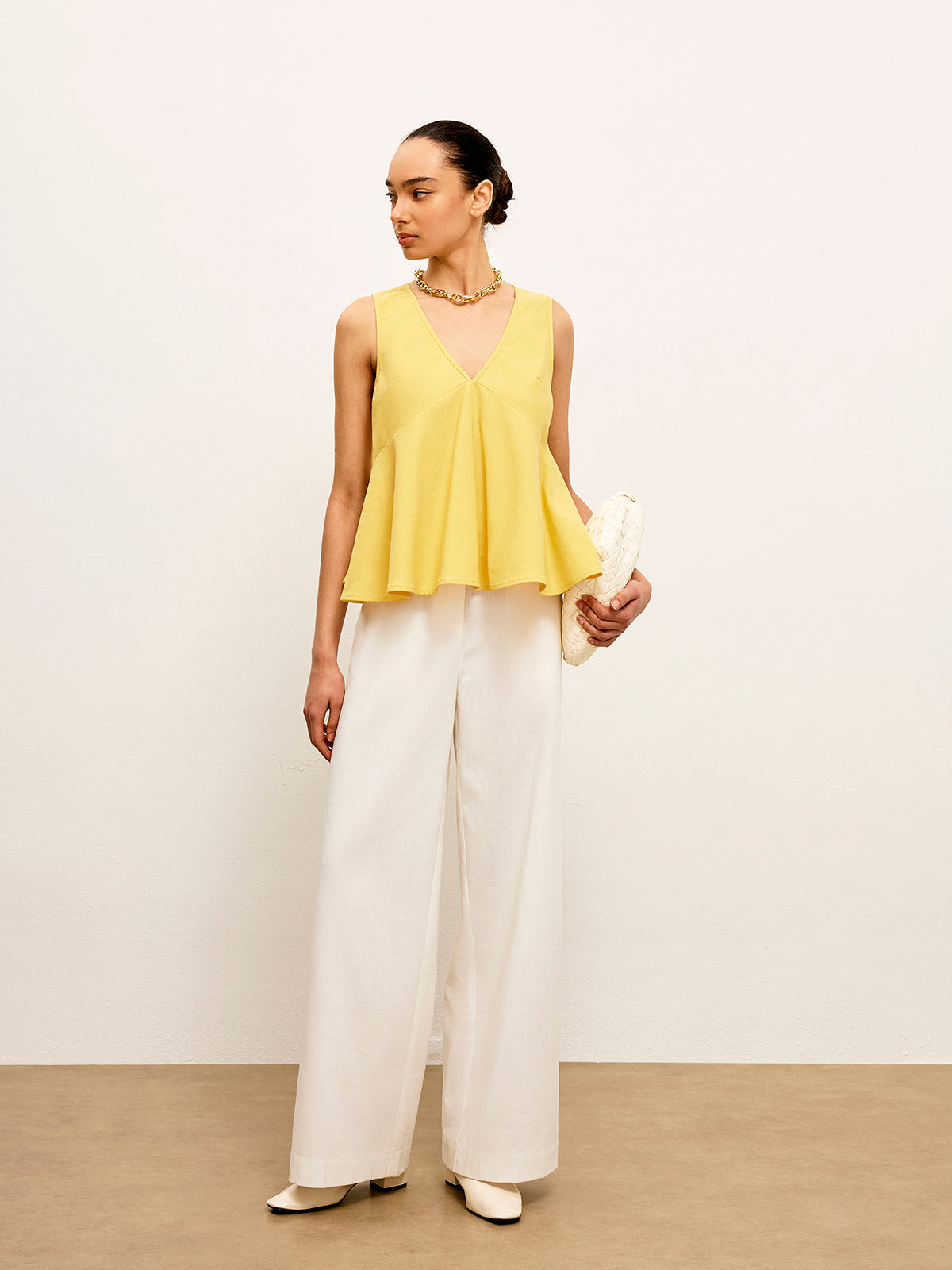 Cotton & Linen V-Neck Peplum Top-Chicvia
