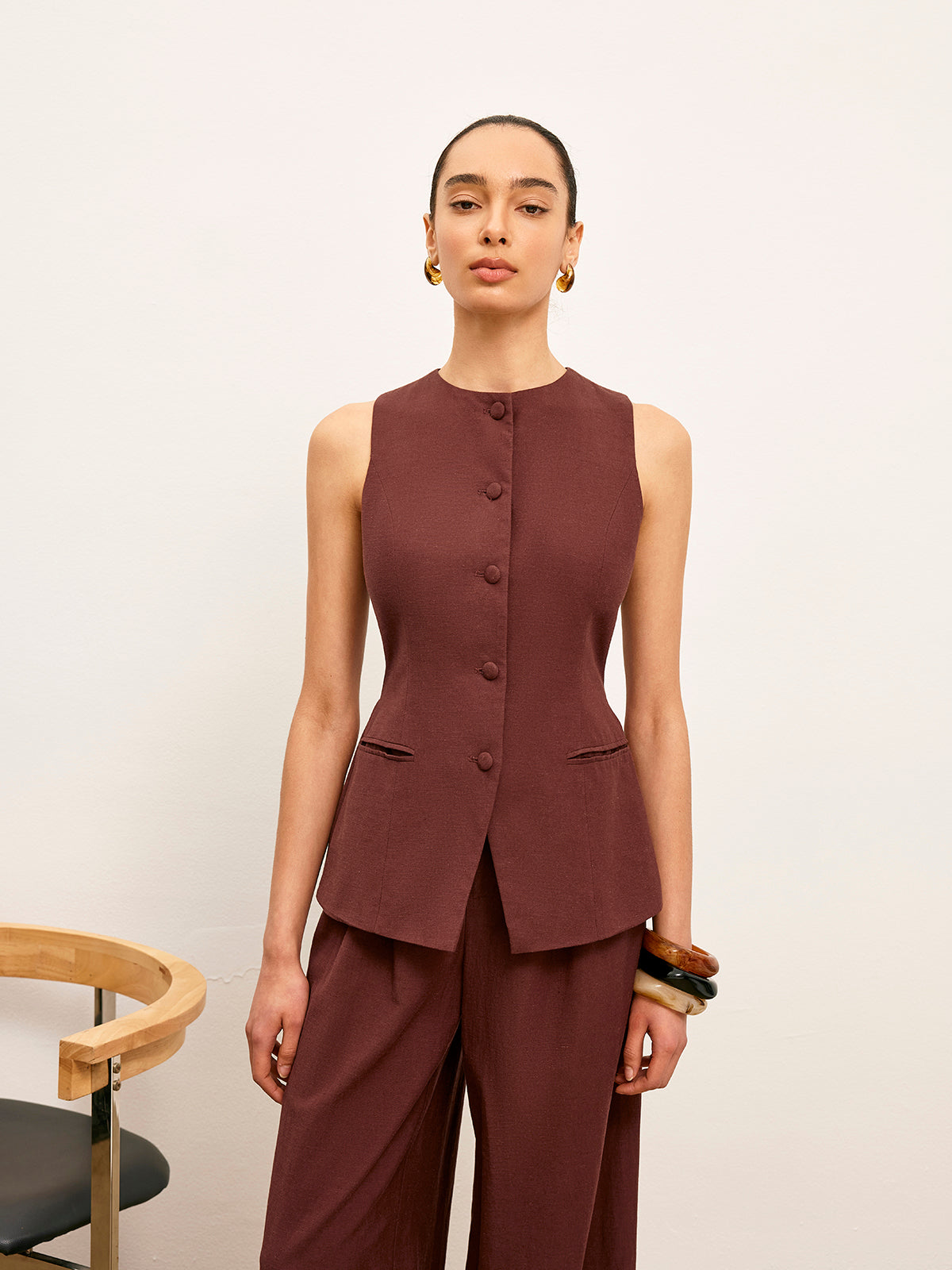 Button-Up Vest With Pocket Detail-Chicvia