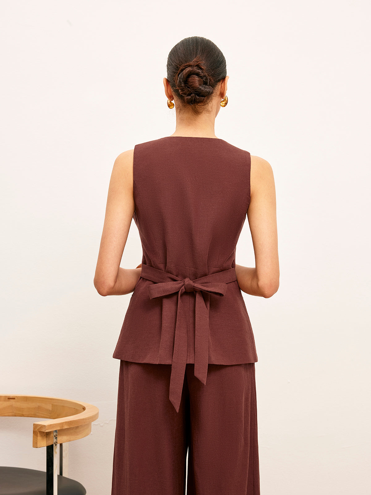 Button-Up Vest With Pocket Detail-Chicvia