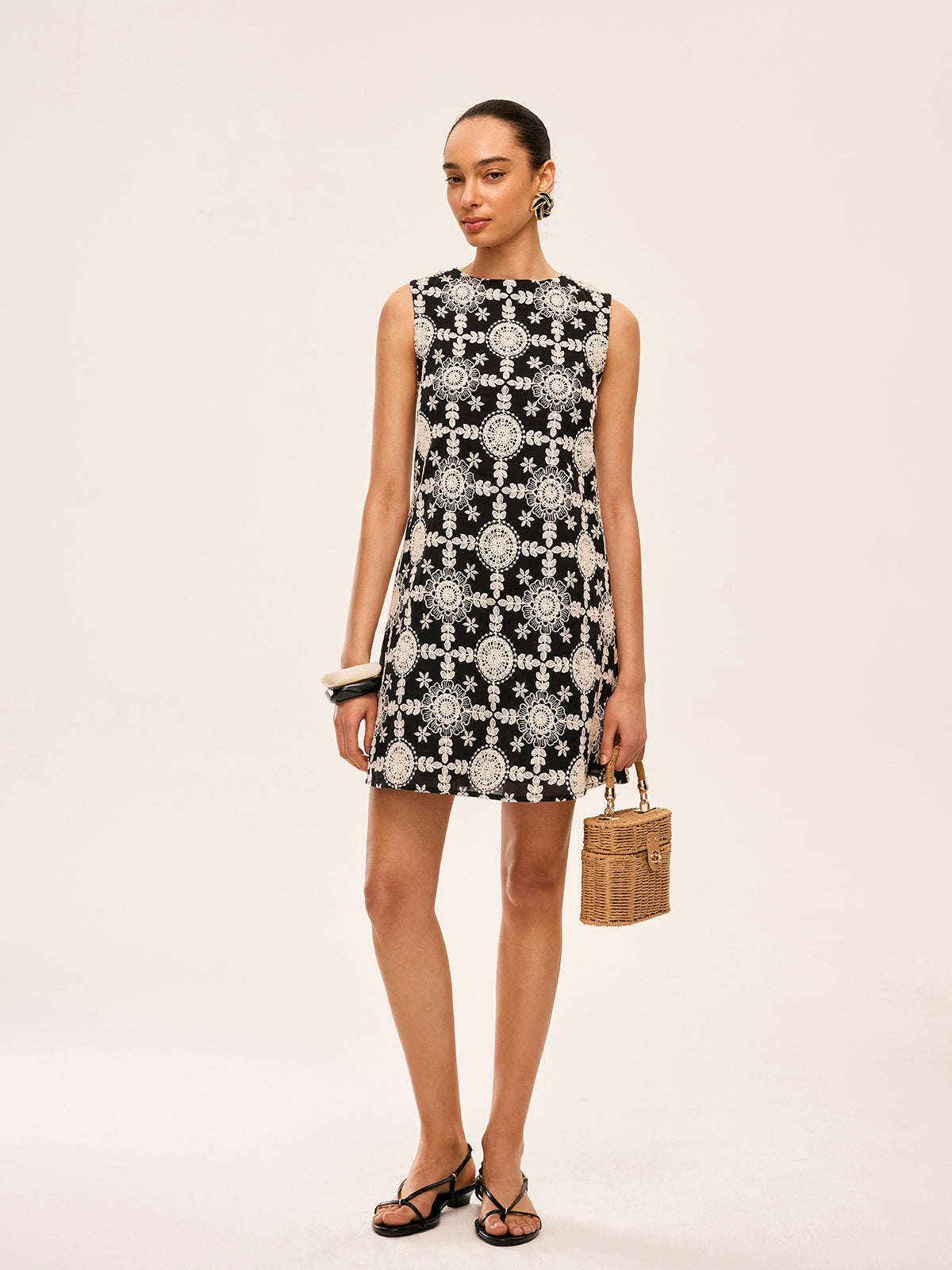 Embroidered Cotton Sleeveless Dress-Chicvia