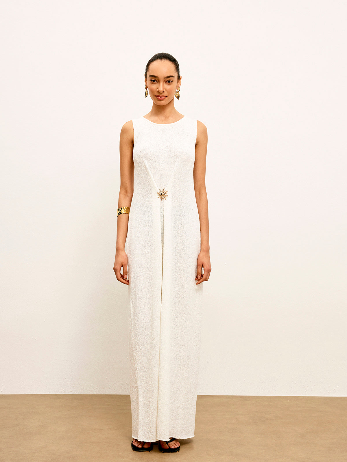 Metal Detail Sleeveless Sweater Dress-Chicvia