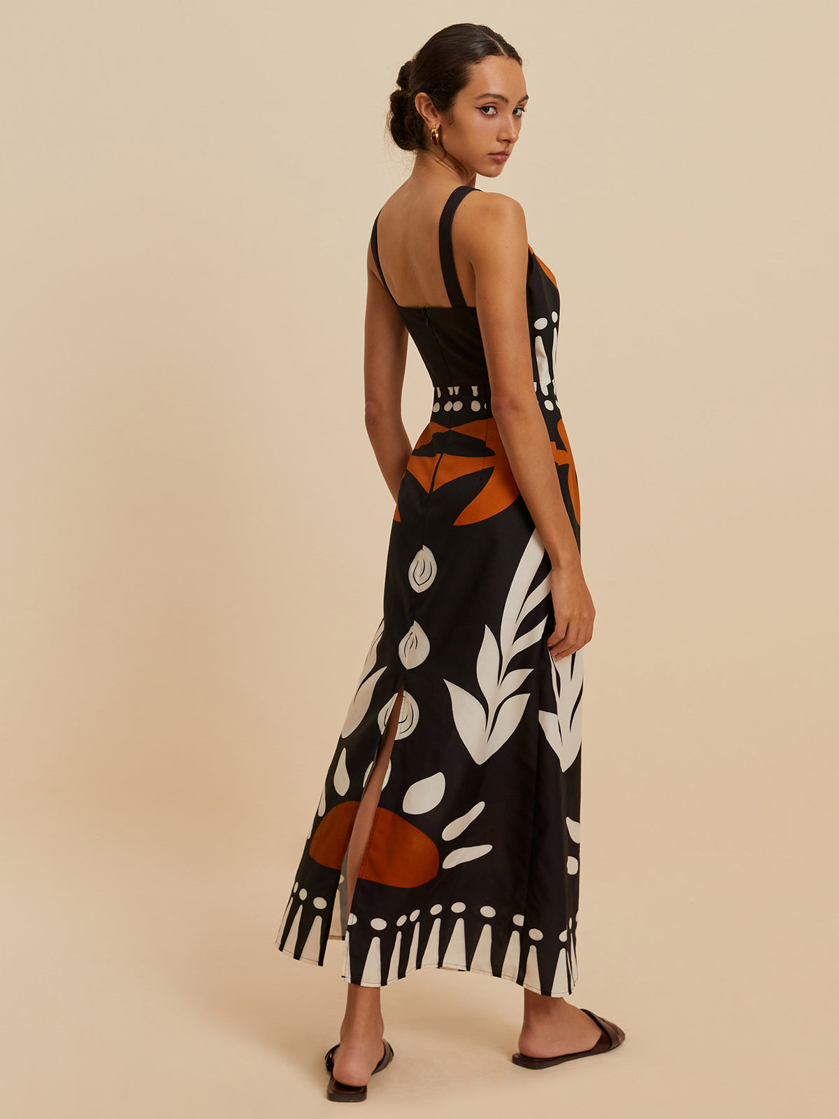 Cutout Zipper Sleeveless Floral Dress-Chicvia