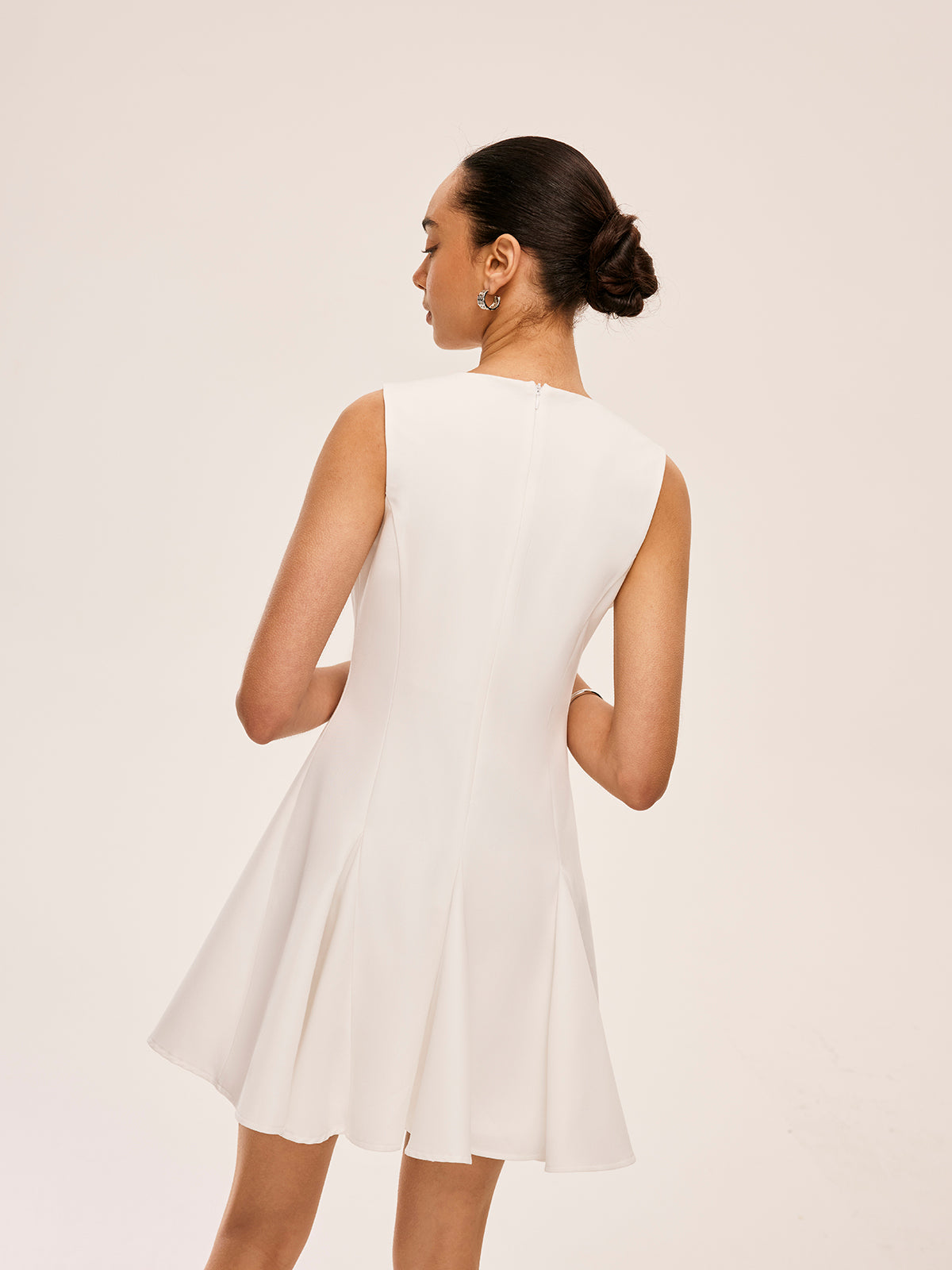 Crew-Neck Tie-Bow Dress-Chicvia