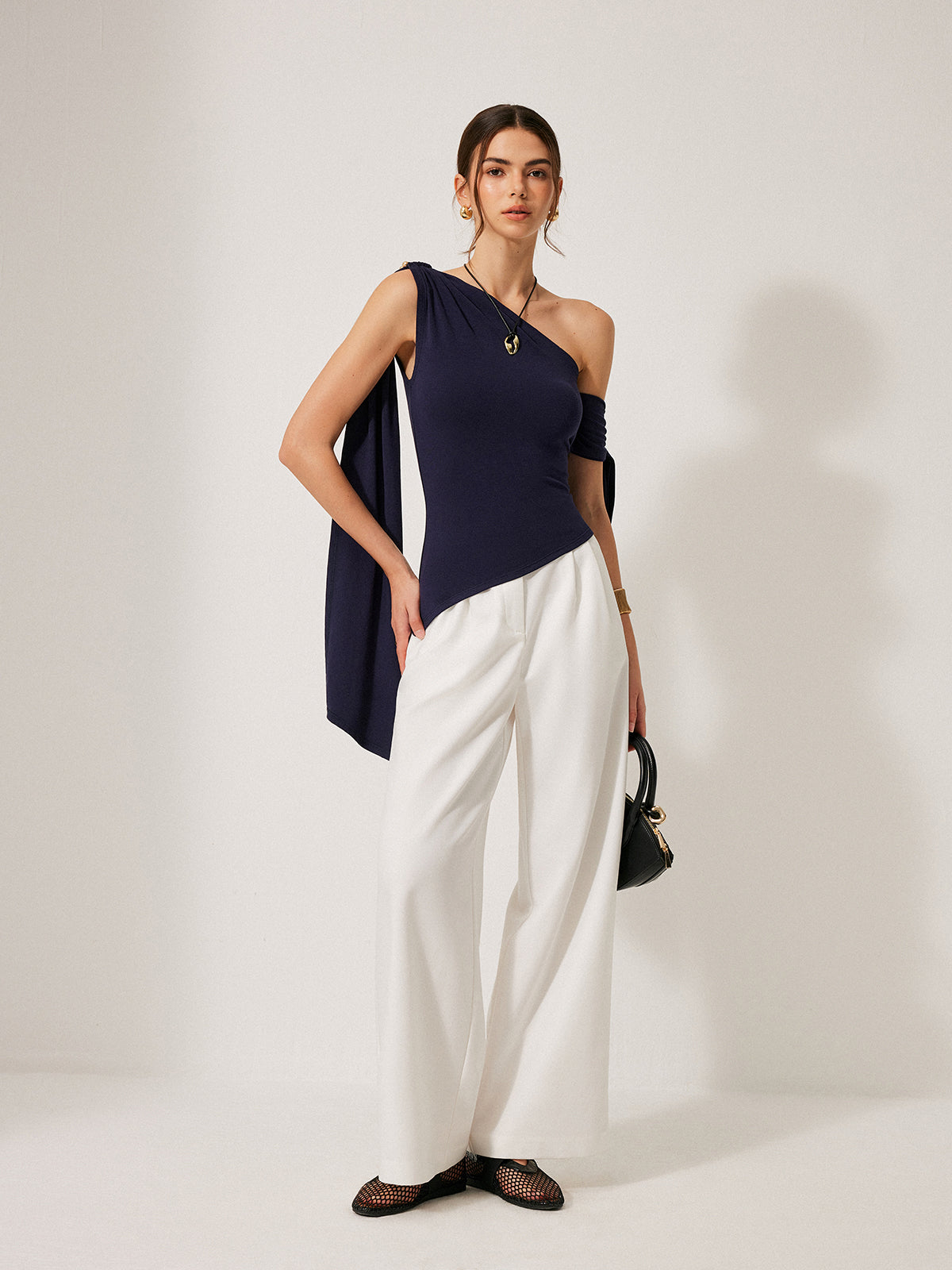 One-Shoulder Draped Tie Detail Top-Chicvia