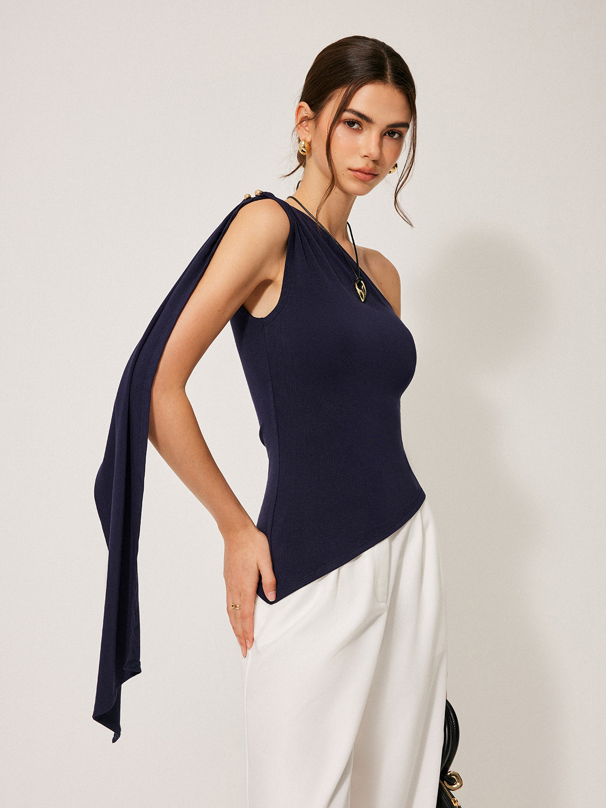 One-Shoulder Draped Tie Detail Top-Chicvia
