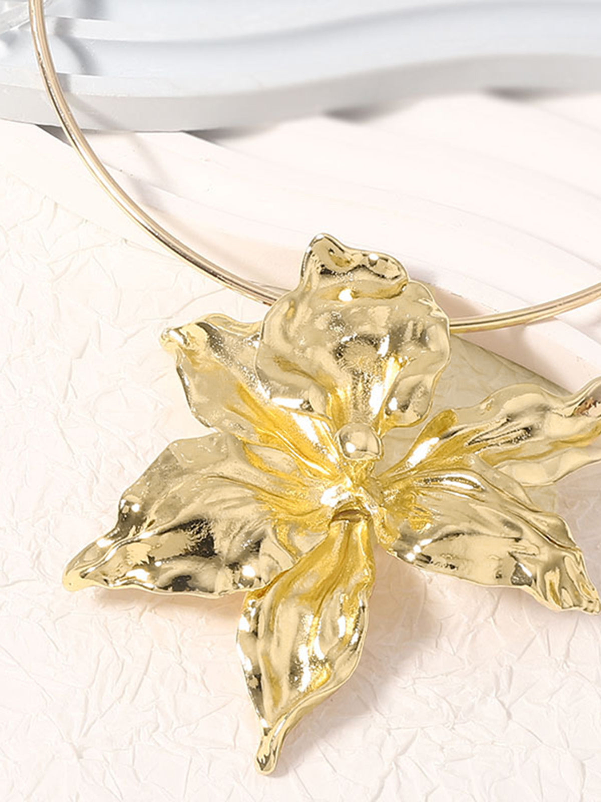 Floral Statement Choker Necklace-Chicvia