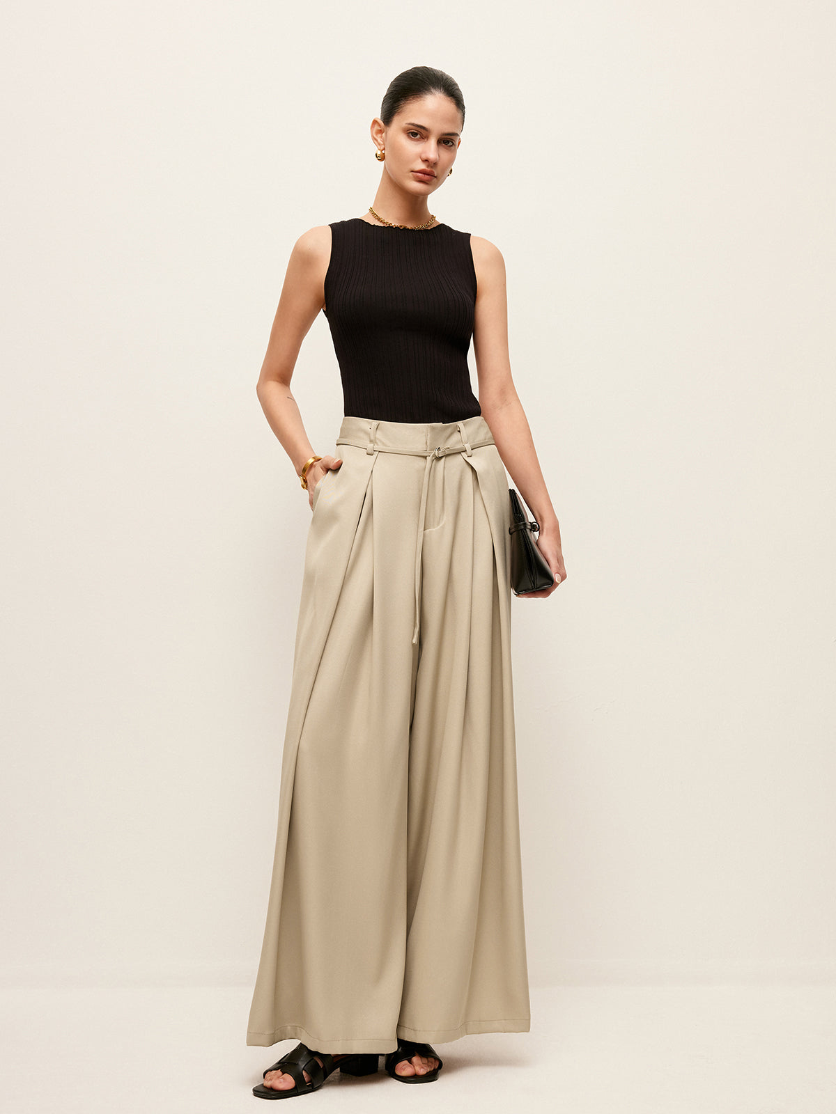 High-Waist Pockets Belted Pants-Chicvia
