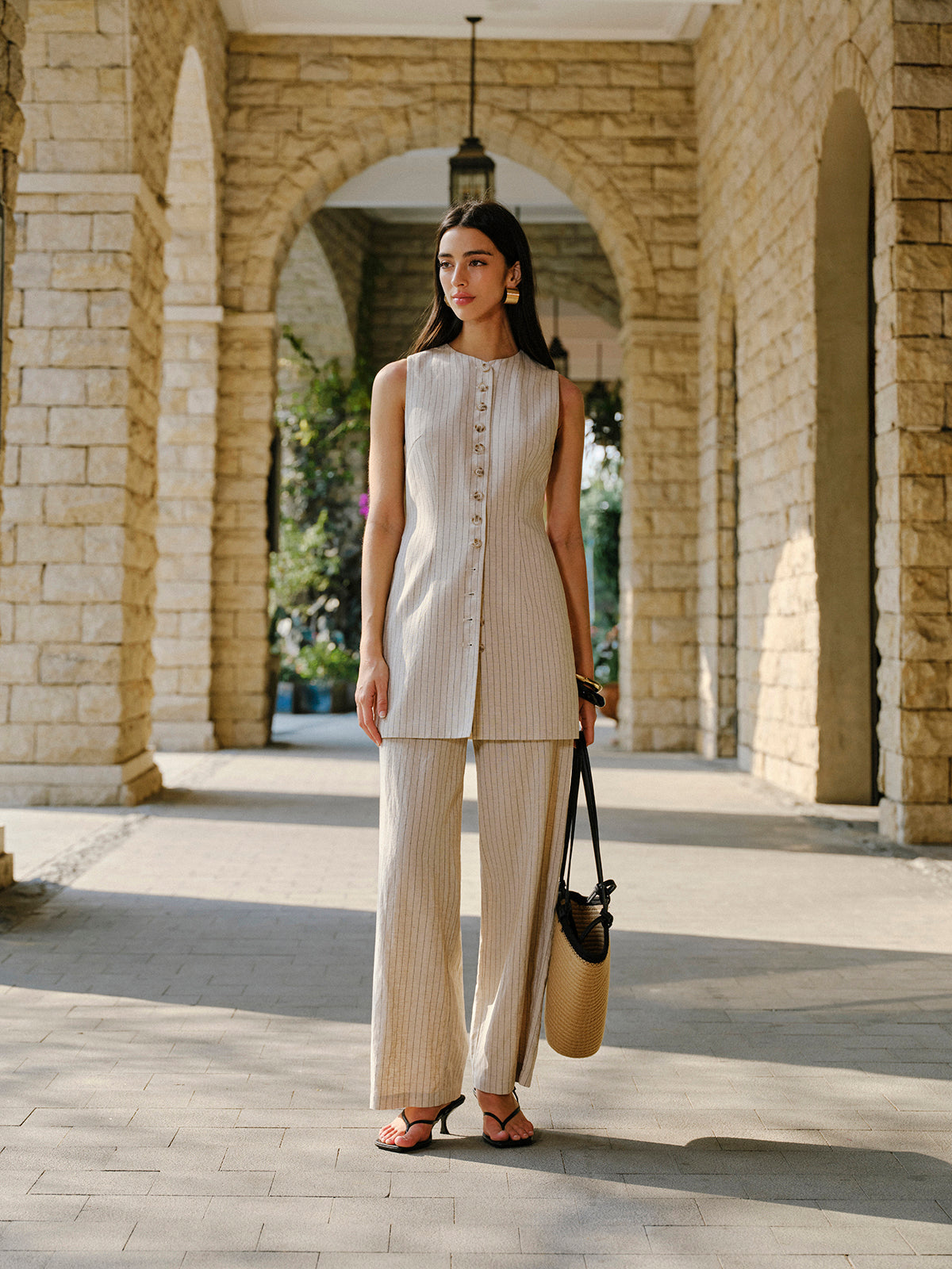 Linen Blend Mid-Waist Pants With Pockets-Chicvia