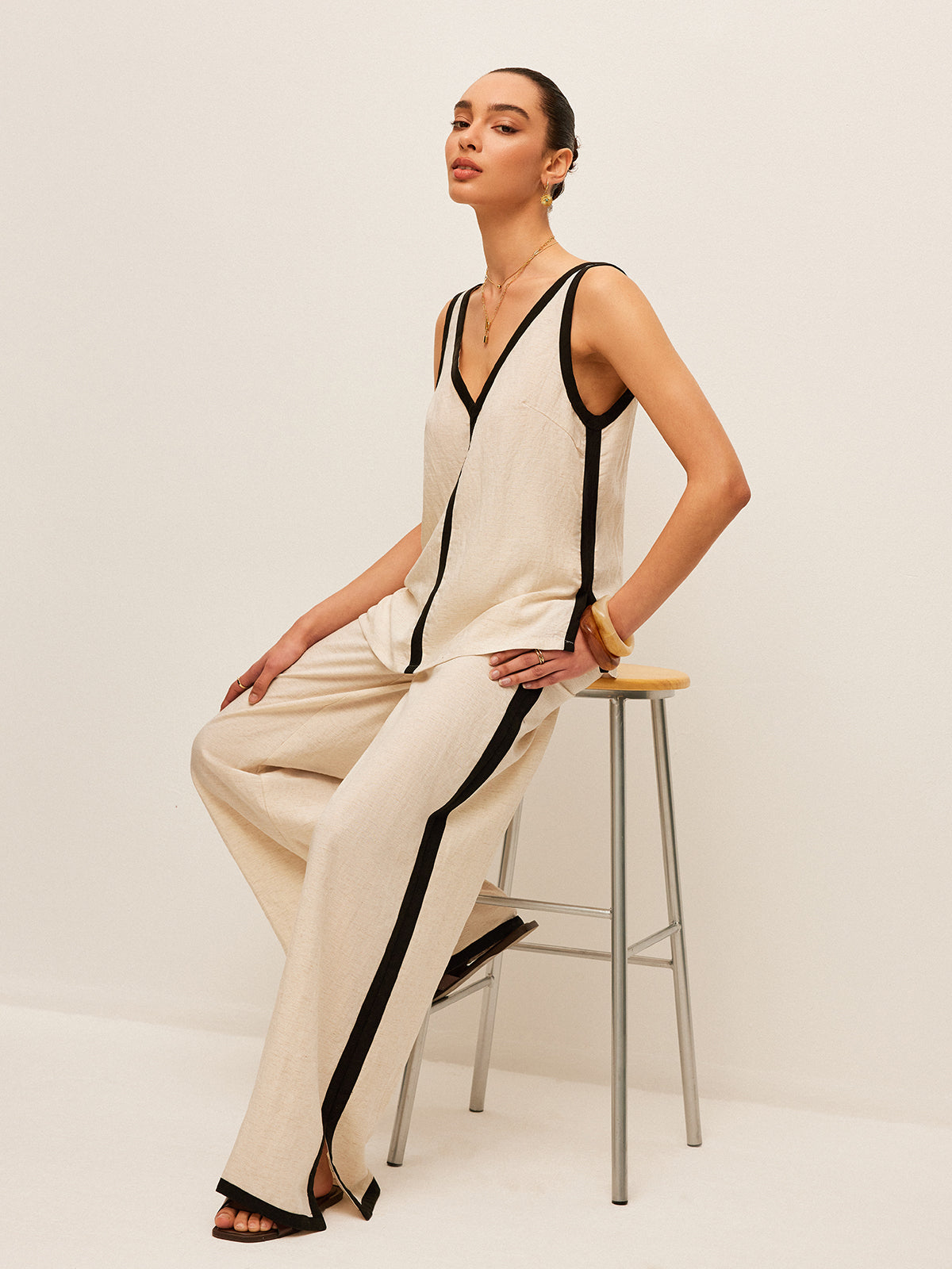 Cotton & Linen Contrast Trim V-Neck Pants Set-Chicvia