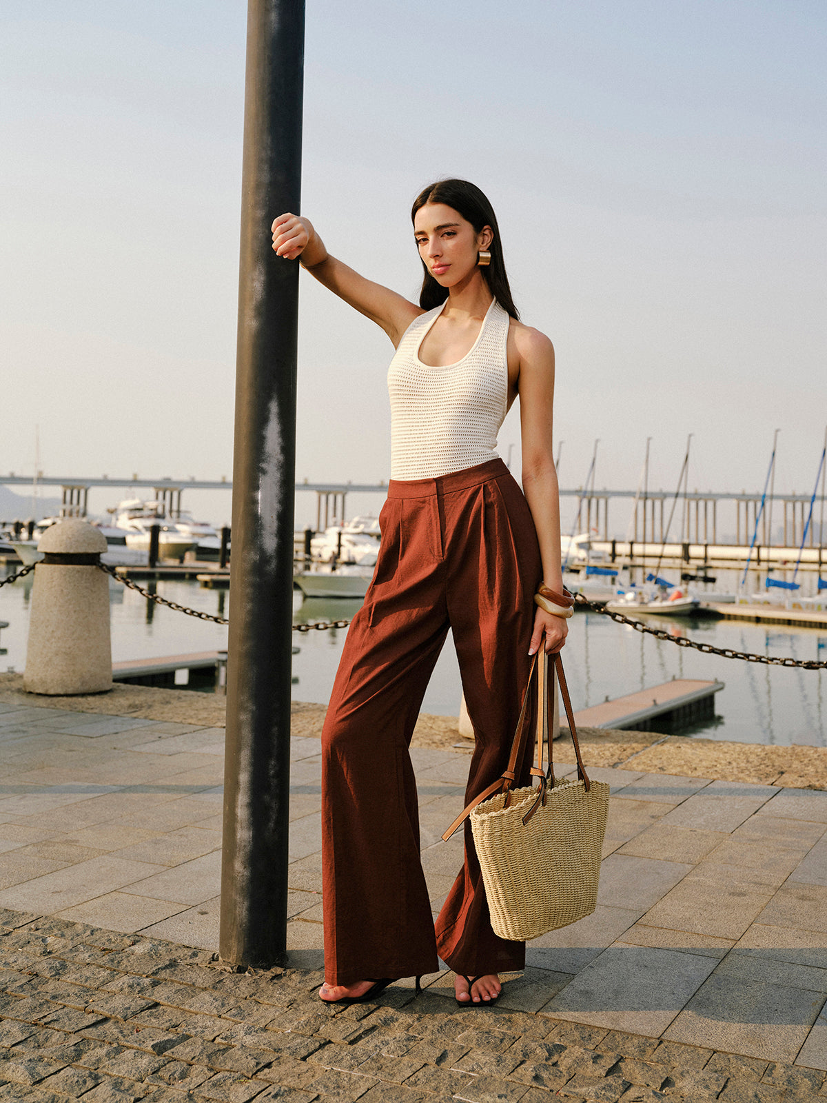 Halter Neck Knit Top-Chicvia